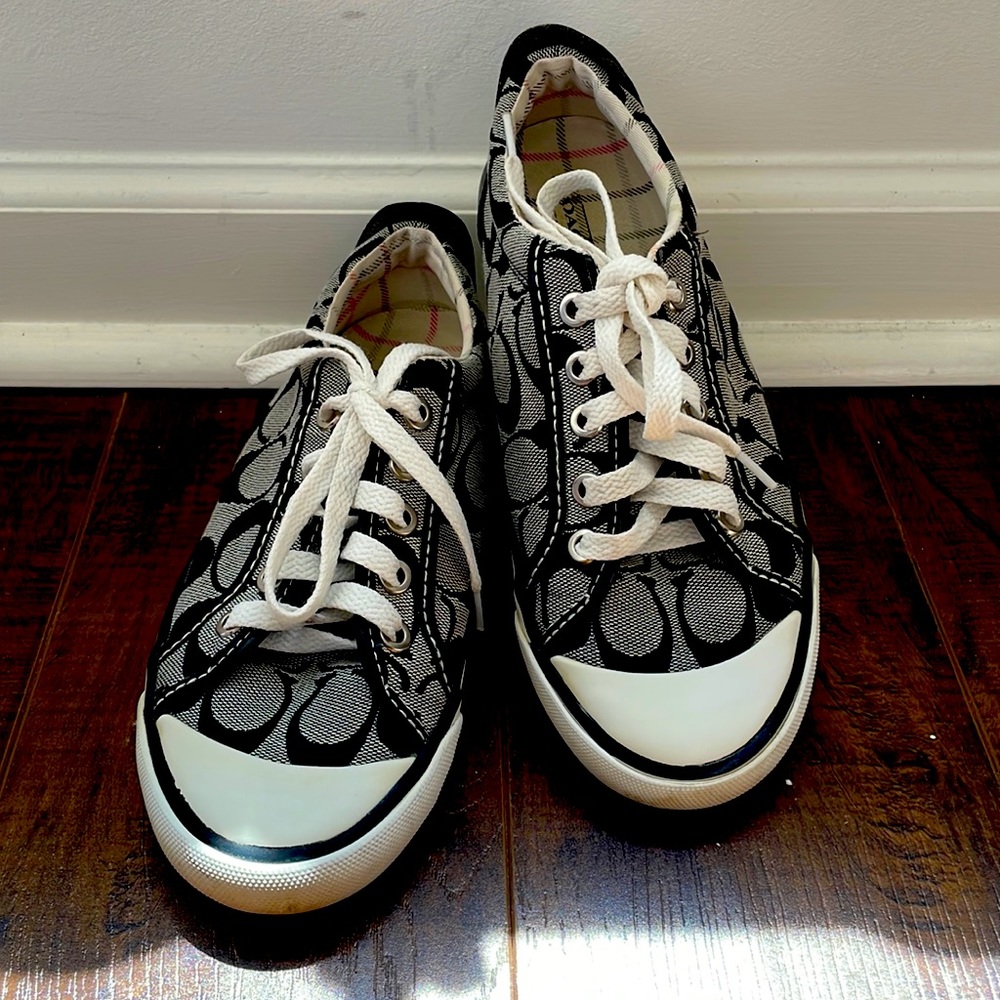 Coach Barret Shoes - Size 5 1/2
